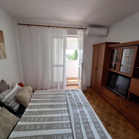 Two Bedroom Apartment Alma 扎达尔 外观 照片