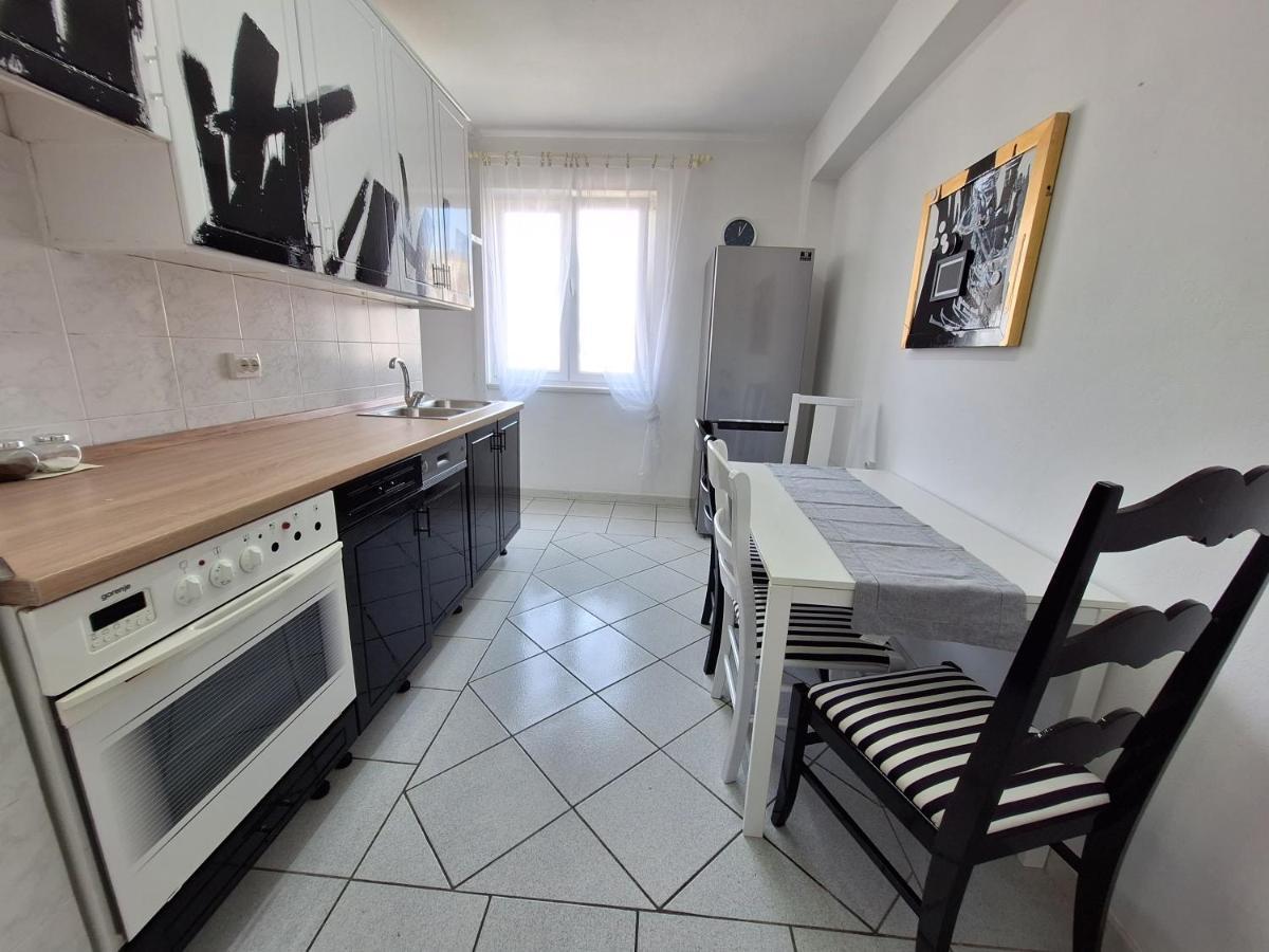 Two Bedroom Apartment Alma 扎达尔 外观 照片